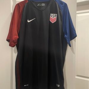 Nike XXL DRI FIT USA performance tee